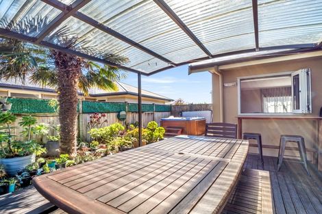 Photo of property in 3 Bouvardia Avenue, Milson, Palmerston North, 4414