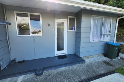 Photo of property in 80c Airlie Road, Plimmerton, Porirua, 5026
