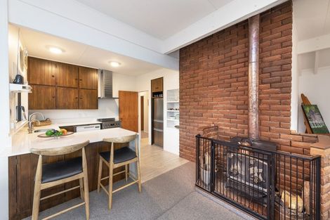 Photo of property in 152 Beacon Point Road, Wanaka, 9305