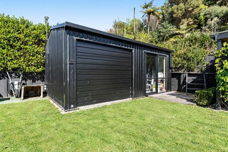 Photo of property in 26 Fernbrook Drive, Hurworth, New Plymouth, 4310