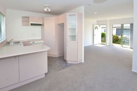 Photo of property in 1/494 Hibiscus Coast Highway, Orewa, 0931