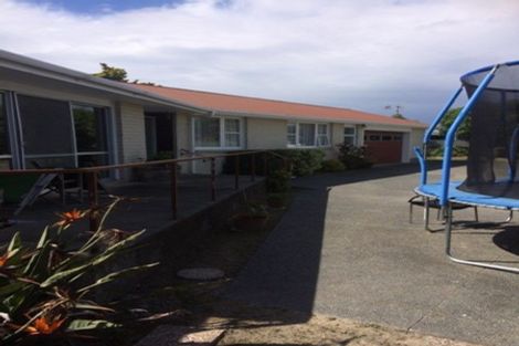 Photo of property in 15a Windsor Terrace, Taradale, Napier, 4112