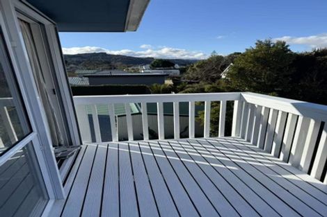 Photo of property in 11 Charleston Avenue, Boulcott, Lower Hutt, 5011