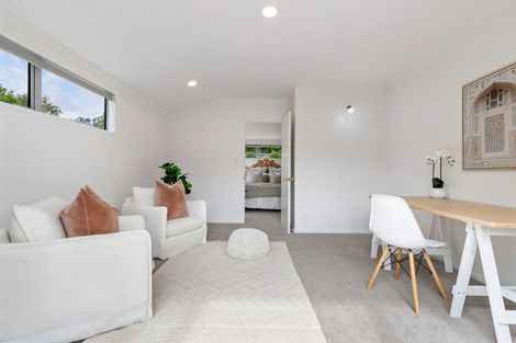 Photo of property in 7 Kelvin Place, Kelvin Heights, Queenstown, 9300