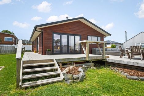 Photo of property in 30 Sandleigh Drive, Athenree, Katikati, 3177