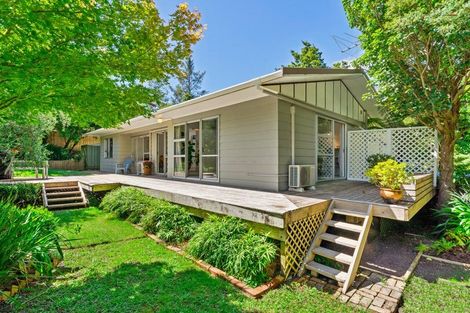 Photo of property in 14 Blundell Place, Chatswood, Auckland, 0626