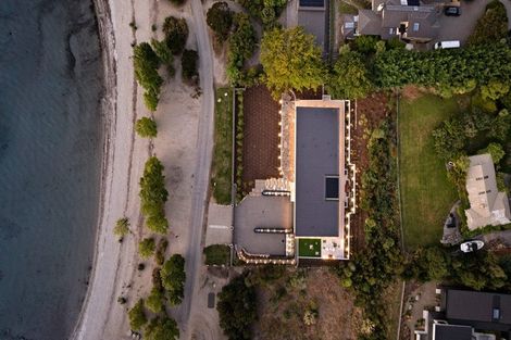 Photo of property in 335 Beacon Point Road, Wanaka, 9305