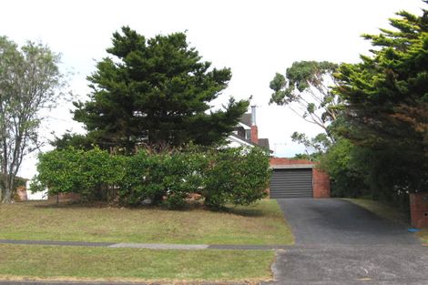 Photo of property in 1/78 Sunnynook Road, Sunnynook, Auckland, 0620