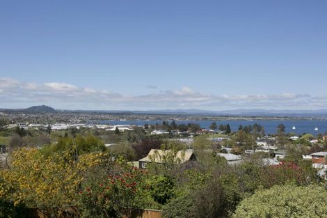 Photo of property in 77 Acacia Bay Road, Nukuhau, Taupo, 3330