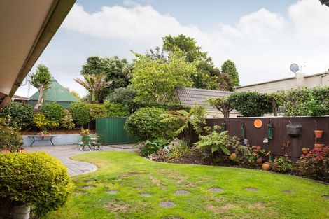 Photo of property in 9 Coronet Place, Awapuni, Palmerston North, 4412