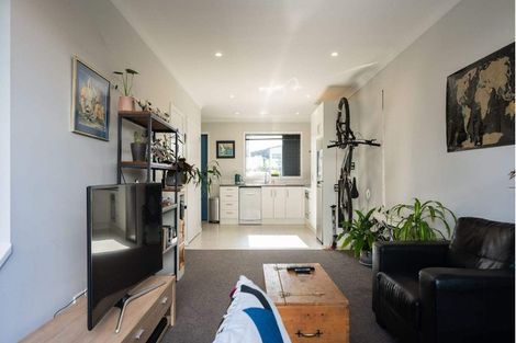 Photo of property in 65 Glidepath Road, Hobsonville, Auckland, 0616