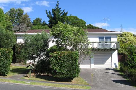 Photo of property in 57 Oaktree Avenue, Browns Bay, Auckland, 0630