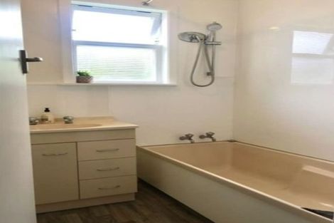 Photo of property in 7 Duke Street, Levin, 5510