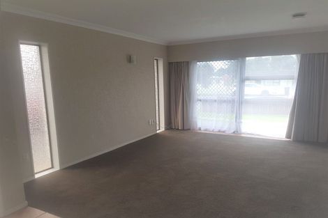 Photo of property in 2a Roys Road, Weymouth, Auckland, 2103
