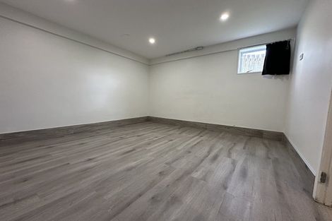 Photo of property in 8 Orchard Place, Morningside, Whangarei, 0110