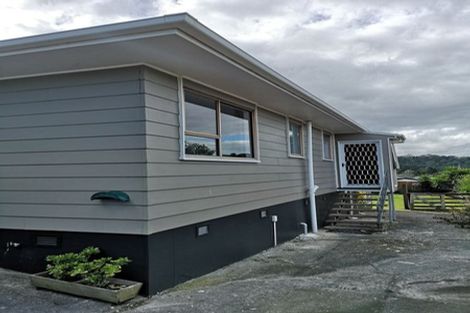 Photo of property in 8 Aquarius Avenue, Glen Eden, Auckland, 0602