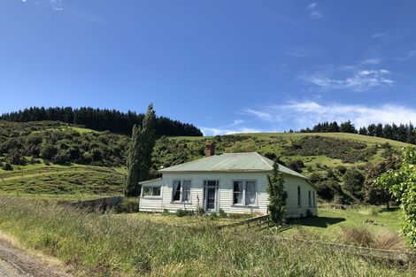 Photo of property in 90 Clutha Valley Road, Balclutha, 9274
