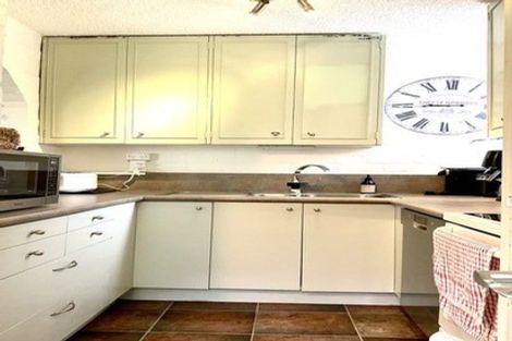 Photo of property in 141g Churton Drive, Churton Park, Wellington, 6037