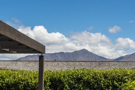 Photo of property in 34 Rannoch Drive, Jacks Point, Queenstown, 9371
