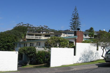 Photo of property in 96b Matipo Road, Mairangi Bay, Auckland, 0630