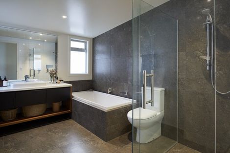 Photo of property in 241b Oceanbeach Road, Mount Maunganui, 3116