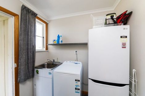 Photo of property in 28 Lower High Street, Marton, 4710