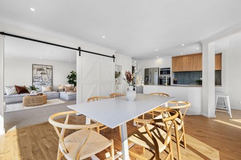 Photo of property in 19 Richards Park Lane, Fernhill, Queenstown, 9300