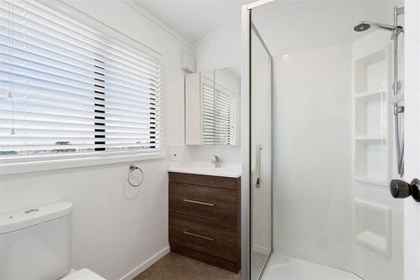 Photo of property in 1/13 Remus Place, Totara Vale, Auckland, 0629