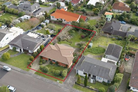 Photo of property in 116 Winara Avenue, Waikanae, 5036