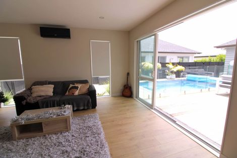 Photo of property in 216 Wainui Road, Silverdale, 0932