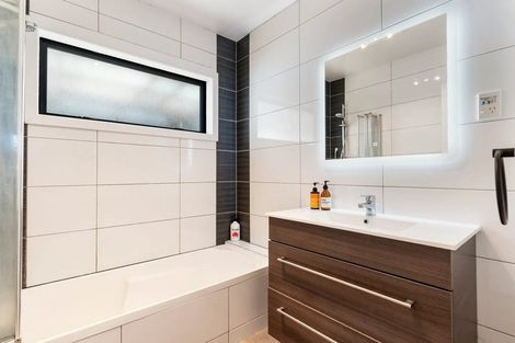 Photo of property in 19 Japonica Drive, Beach Haven, Auckland, 0626