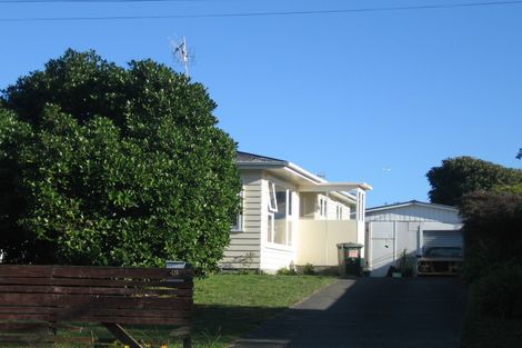 Photo of property in 48 Donovan Road, Paraparaumu Beach, Paraparaumu, 5032
