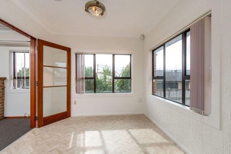 Photo of property in 29 Archibald Road, Kelston, Auckland, 0602