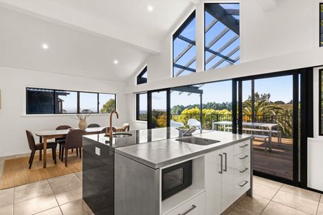 Photo of property in 115 Te Mata Peak Road, Havelock North, 4130