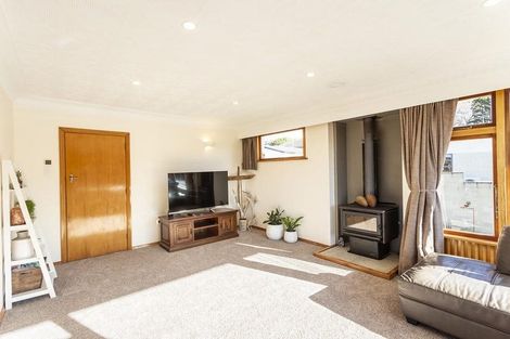 Photo of property in 4 Colquhoun Street, Glenross, Dunedin, 9011