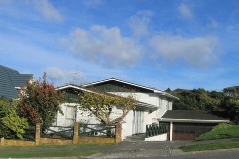 Photo of property in 6 Lone Tree Grove, Kelson, Lower Hutt, 5010