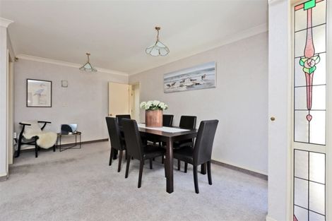 Photo of property in 4 Gresham Place, Taradale, Napier, 4112