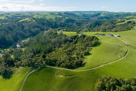 Photo of property in 67 Fraser Road, Kawakawa, 0210