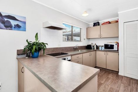 Photo of property in 3b Townhead Crescent, Bethlehem, Tauranga, 3110