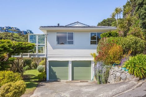 Photo of property in 37 Eskdale Road, Papakowhai, Porirua, 5024