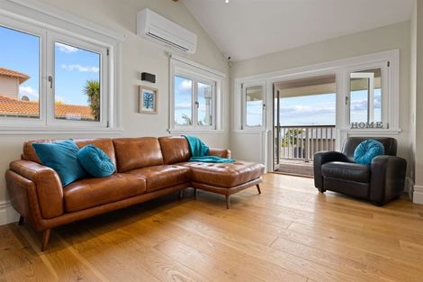 Photo of property in 156 Hackthorne Road, Cashmere, Christchurch, 8022