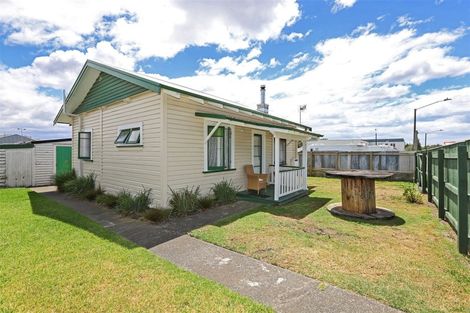 Photo of property in 606 Miller Street, Hastings, 4122