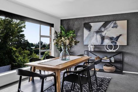 Photo of property in 20 Truby King Street, Merrilands, New Plymouth, 4312