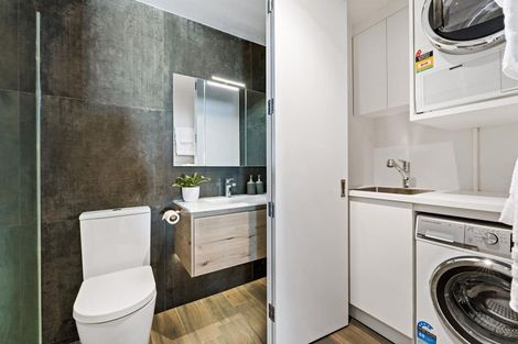 Photo of property in 1/11 William Street, Takapuna, Auckland, 0622