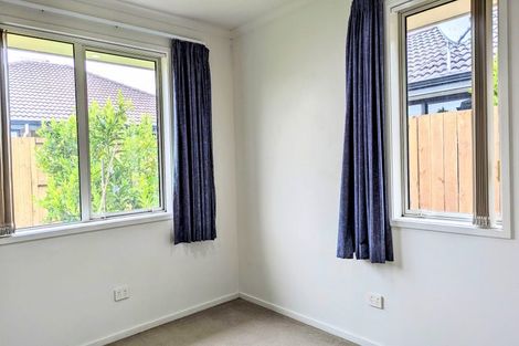 Photo of property in 18 Edgeview Crescent, Fitzroy, Hamilton, 3206