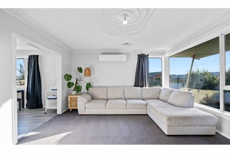 Photo of property in 32 Highfield Terrace, Newfield, Invercargill, 9812