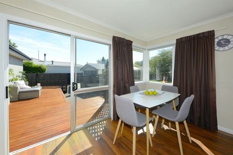 Photo of property in 39 Middlepark Road, Sockburn, Christchurch, 8042
