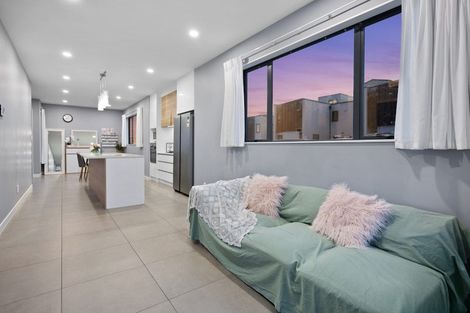 Photo of property in 2 Ketu Court, Albany Heights, Auckland, 0632