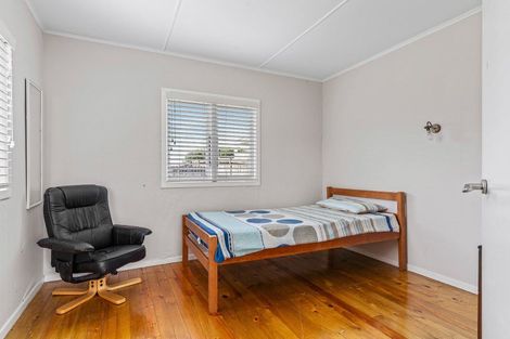 Photo of property in 103 Bellona Road, Whangamata, 3620