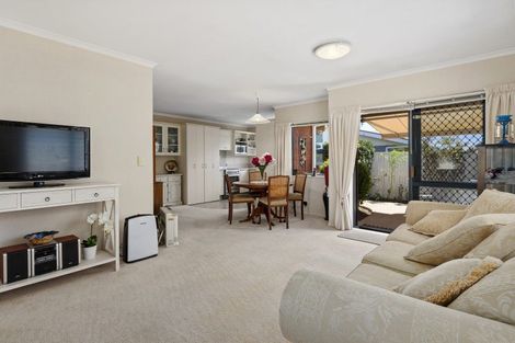 Photo of property in 725c Cameron Road, Tauranga South, Tauranga, 3112